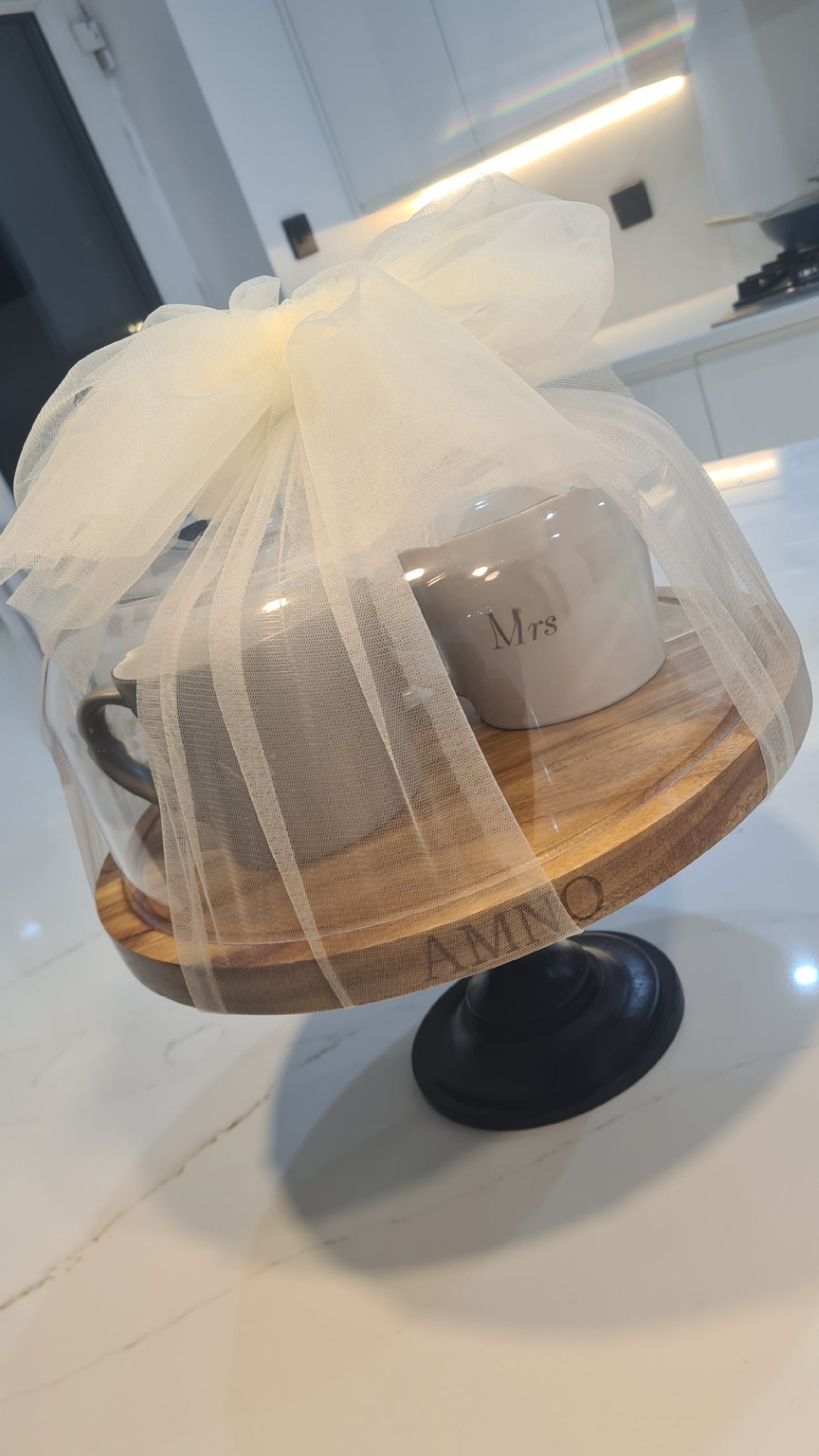 Acacia Wood Cake Stand with Acrylic Dome – Detachable Pedestal & Multi-Use Serving Tray, Perfect Housewarming Gift